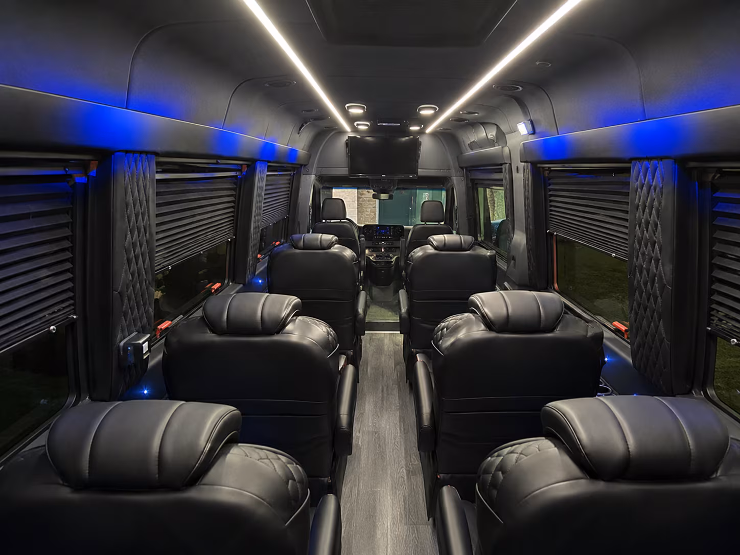 woodbridge airport transportation onboard seating
