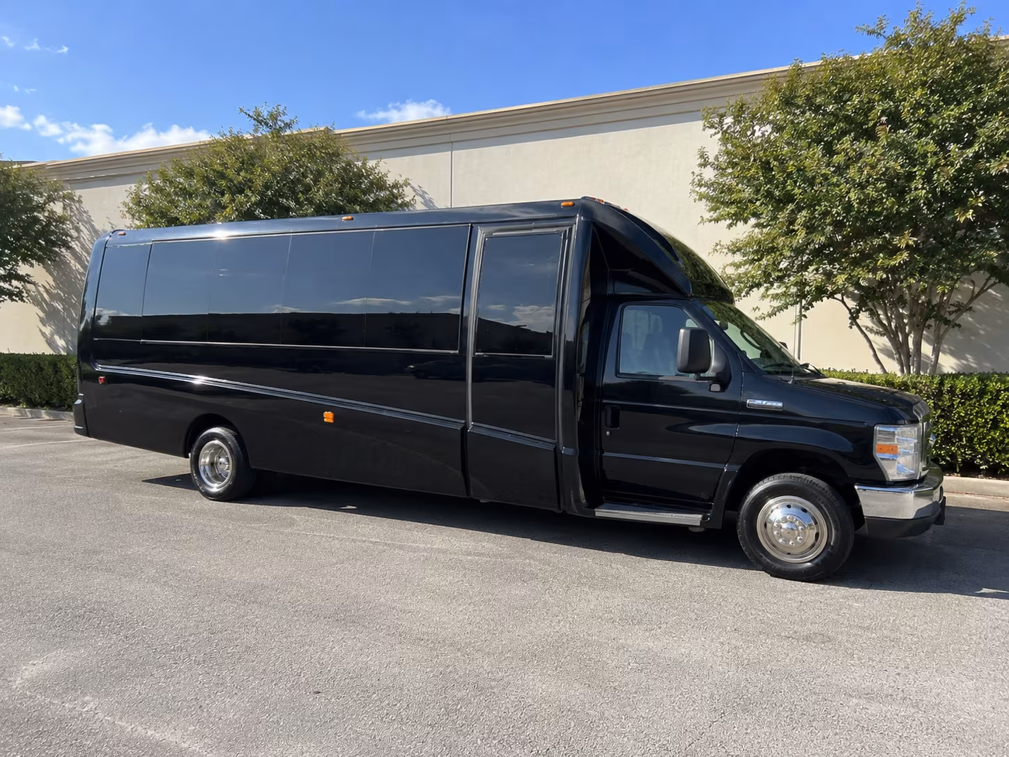 woodbridge party bus booking step 1