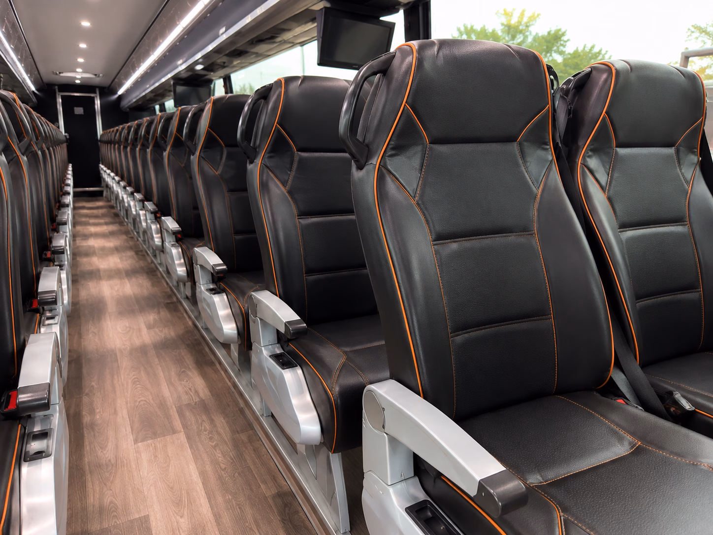 you get direct charter bus transportation to metlife stadium for giants and jets games